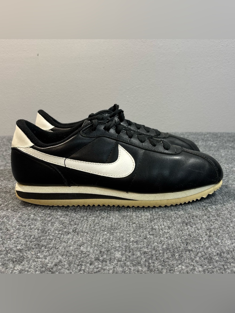 Nike Cortez Classic Leather Black White Mens Sz 10 Sneakers Shoes Low 920406-PF2 - Picture 6 of 16